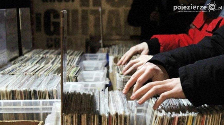 Piąta Giełda Płyt Winylowych, CD oraz kaset