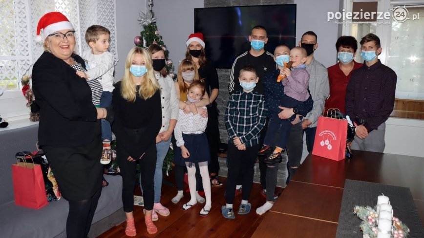 Mikołajkowe prezenty od Powiatu Inowrocławskiego