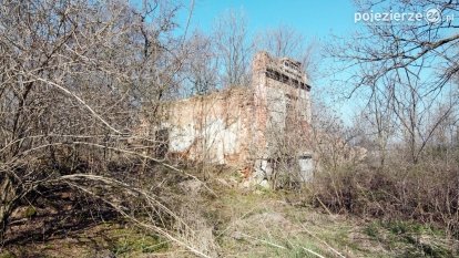 Pechowy dwór we Wróblach