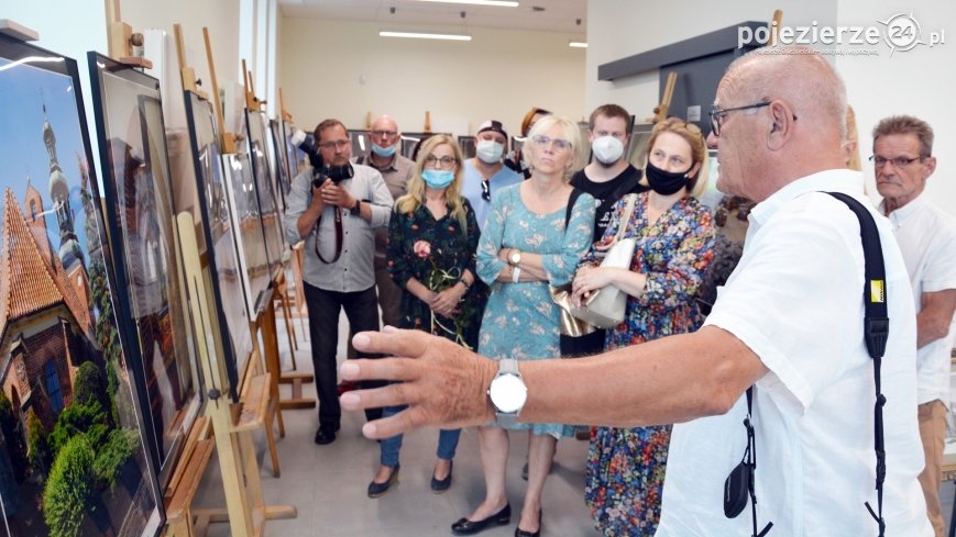 „Architektura romańska i gotycka w Europie”