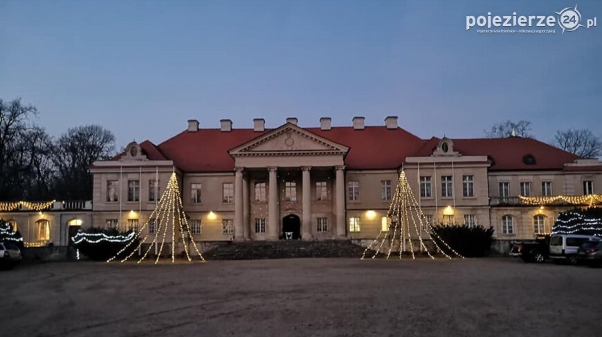 Świąteczne zwiedzanie pałacu w Czerniejewie – sobota, 14 grudnia o godz. 12.00!