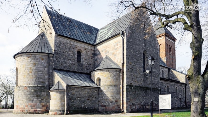 Kolegiata w Kruszwicy – perła architektury romańskiej