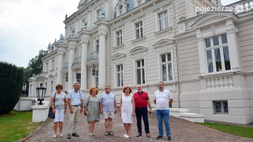 Zwiedzanie pałacu w Zakrzewie na specjalne zamówienie