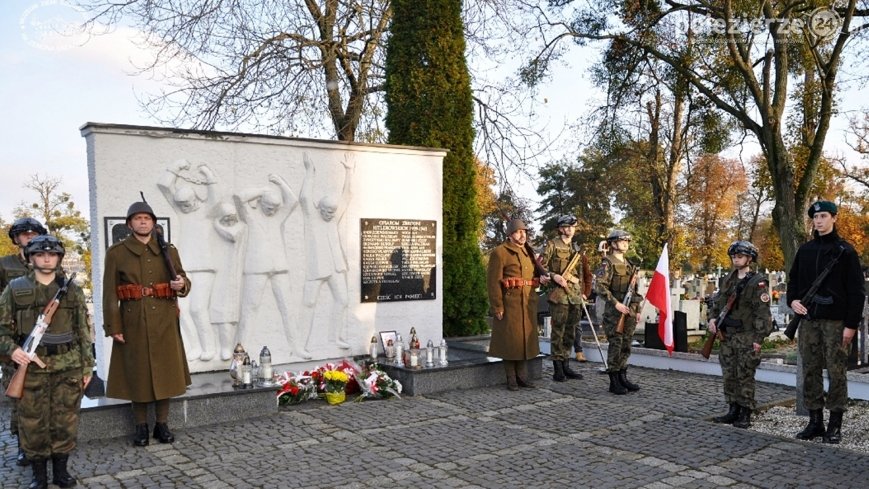 Józef Knach z Dobieszewa i Stanisław Szczotka z Wąsosza upamiętnieni w Szubinie