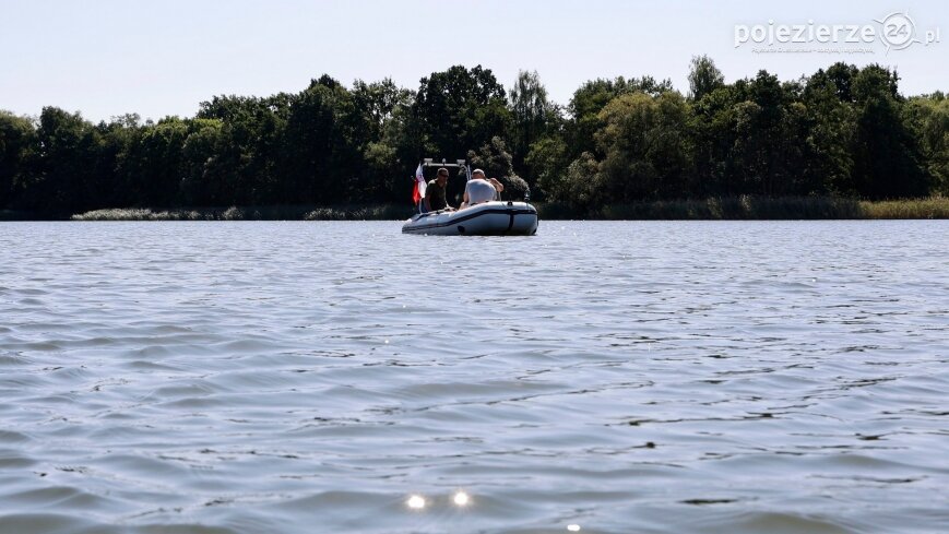 Lokomobila spoczywa na dnie jeziora Kłeckiego...