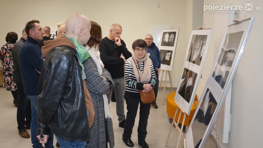 „Ślady” – wyjątkowa wystawa fotograficzna w Centrum Kultury eSTeDe