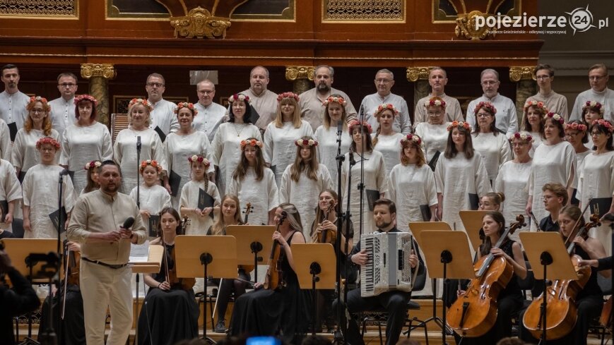 Koncert Noworoczny Poznańskiego Chóru Projektowego i wystawa fotografii Jerzego Andrzejewskiego