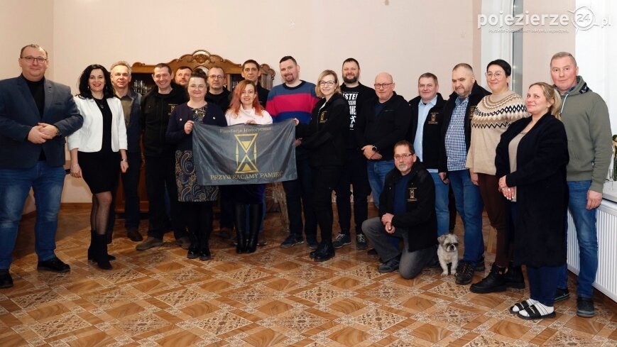 Podsumowania i bogate plany! Noworoczne spotkanie Fundacji w pałacu w Modliszewie!