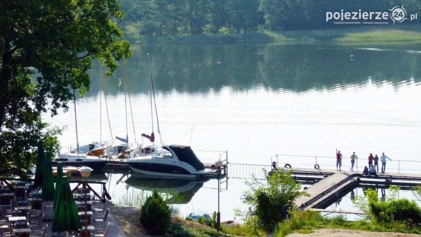 Aktywny weekend na Mazurach – kajaki, rowery i chwile relaksu