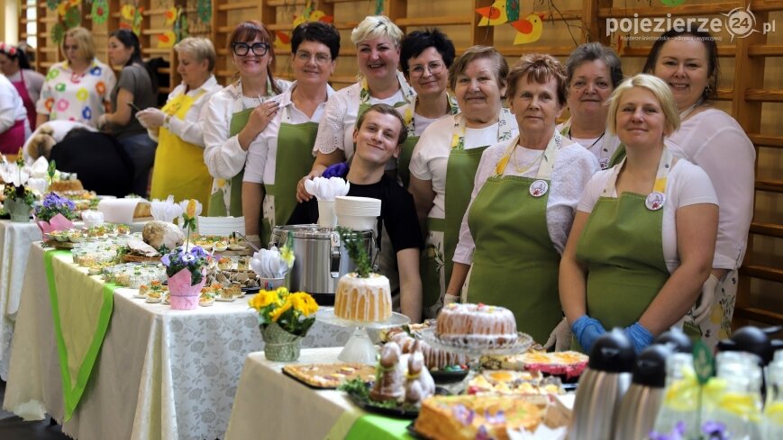 Pasztety i mazurki szybko zniknęły ze stołów