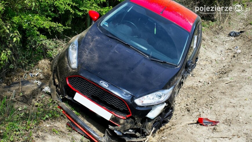 Masz poważnie uszkodzony samochód? Skorzystaj z możliwości jego czasowego wyrejestrowania!