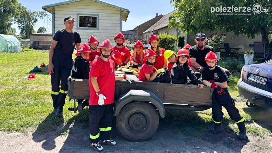 V Jubileuszowy Zlot Młodzieżowych Drużyn Pożarniczych w Modliszewie