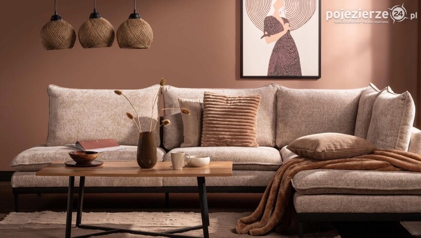Mocha Mousse w sklepach meblowych - jak wykorzystać kolor roku 2025 w aranżacjach?