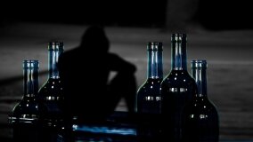 Prohibicja w USA: historia speakeasy i podziemnego hazardu 