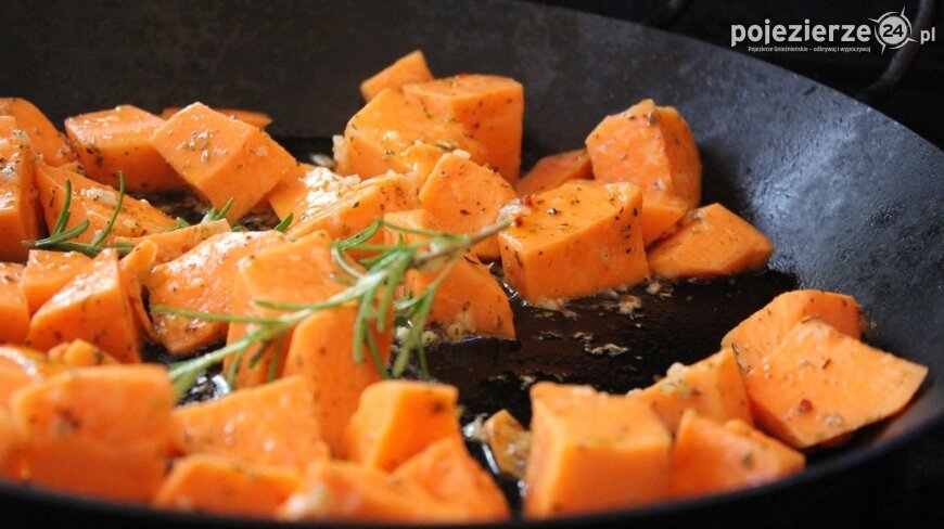 Jakie patelnie polecają kucharze? Stal, żeliwo czy powłoka non-stick – sprawdź, co warto kupić!