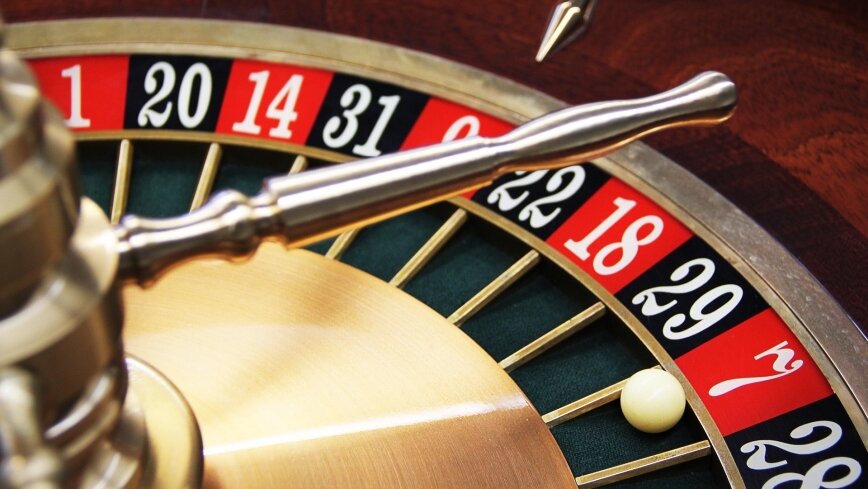 Bonusy urodzinowe w kasynach online: jak otrzymać prezent w swoje święto?