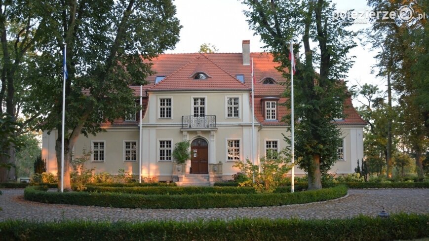 Pałac Rybieniec zaprasza na Walentynki!