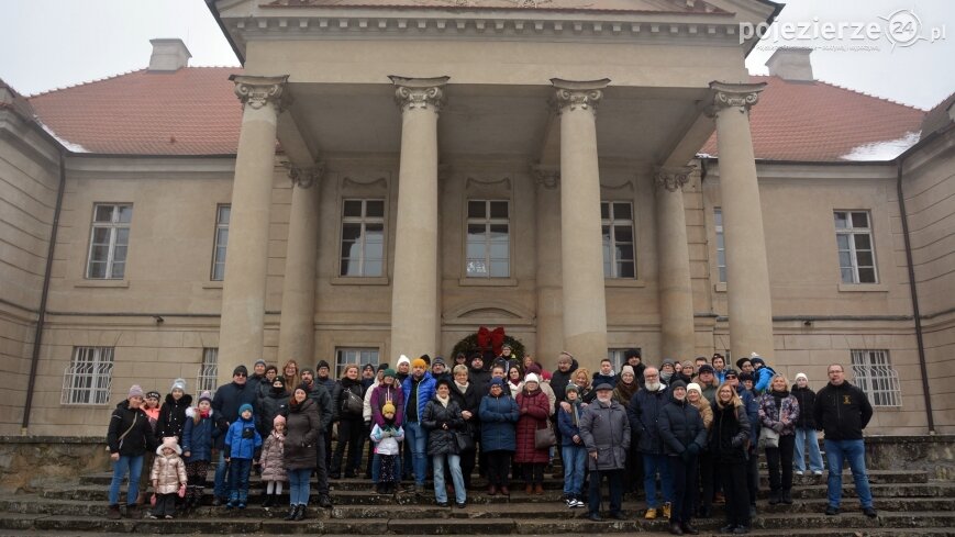 Nowy sezon na zwiedzanie pałacu w Czerniejewie rozpoczęty!