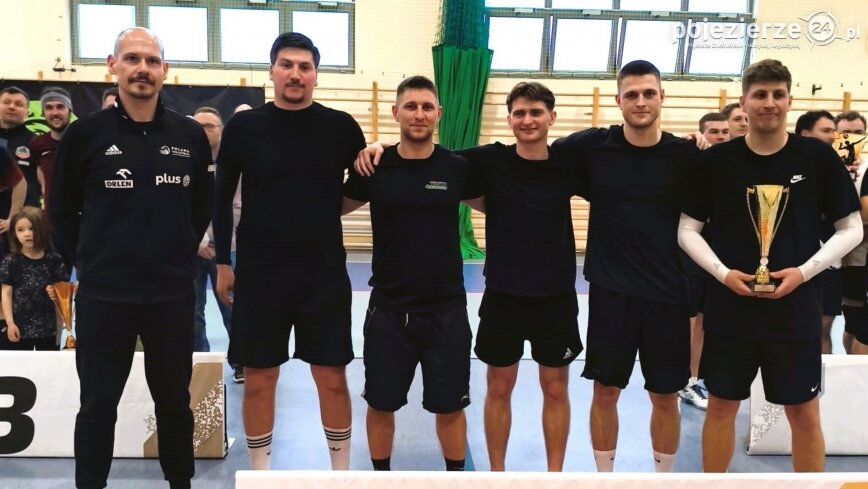 W Zdziechowie odbył się I Gminny Turniej Piłki Siatkowej