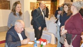 Karol Strasburger podbił serca publiczności w pałacu w Rybieńcu! - zdjęcie 99