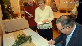 „Raport Habera” – fantastyczna premiera książki w zjawiskowym pałacu! - zdjęcie 82