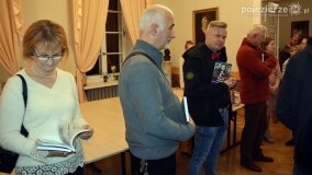 „Raport Habera” – fantastyczna premiera książki w zjawiskowym pałacu! - zdjęcie 74