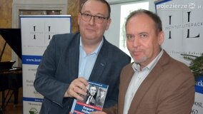 „Raport Habera” – fantastyczna premiera książki w zjawiskowym pałacu! - zdjęcie 61