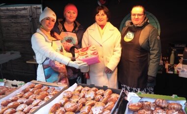 Tłusty Czwartek w Gminie Gniezno po raz kolejny przyciągnął miłośników wyjątkowych, domowych pączków