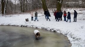 Poznali tajemnice Głębokiego... Niezwykła wędrówka w zimowej aurze - zdjęcie 11