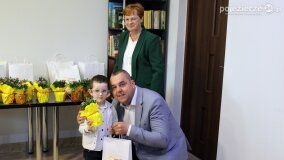 Wyjątkowe spotkanie autorskie z Karolem Soberskim podczas Gali „Czytelnik Roku” w Rogowie! - zdjęcie 7
