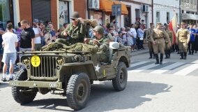 Łabiszyńskie Spotkania z Historią z pokazem szabli, koni i ułanów - zdjęcie 36