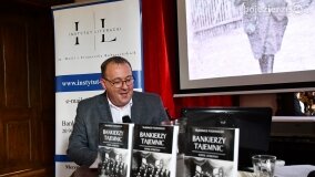 „Bankierzy Tajemnic” – fascynująca premiera książki w XVIII-wiecznym pałacu! - zdjęcie 46