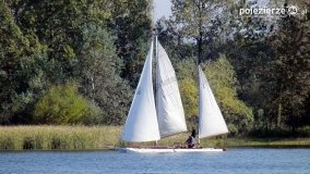 Pod żaglami na Jeziorze Kłeckim - zdjęcie 36