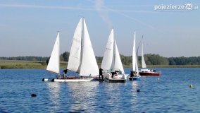 Pod żaglami na Jeziorze Kłeckim - zdjęcie 29