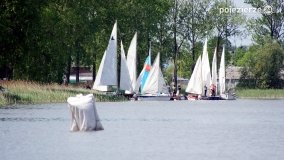 Pod żaglami na Jeziorze Kłeckim - zdjęcie 27
