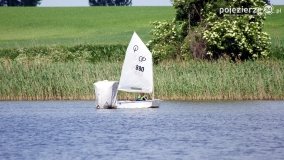 Pod żaglami na Jeziorze Kłeckim - zdjęcie 21