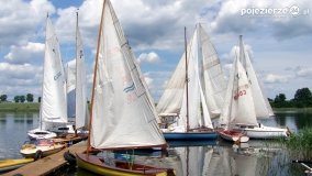 Pod żaglami na Jeziorze Kłeckim - zdjęcie 18
