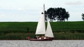 Pod żaglami na Jeziorze Kłeckim - zdjęcie 11