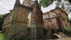 Romantyczna ruiny w Dąbrówce Ludomskiej - zdjęcie 24