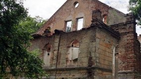 Romantyczna ruiny w Dąbrówce Ludomskiej - zdjęcie 16