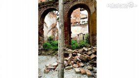 Romantyczna ruiny w Dąbrówce Ludomskiej - zdjęcie 8