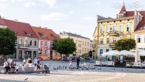 Gniezno – chodzą ulicami turyści... - zdjęcie 22