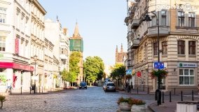 Gniezno – chodzą ulicami turyści... - zdjęcie 19