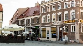 Gniezno – chodzą ulicami turyści... - zdjęcie 8