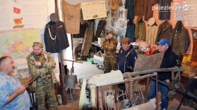 Członkowie Fundacji Historycznej odkrywali sekrety Bornego Sulinowa - zdjęcie 85