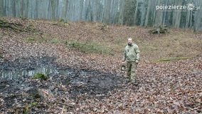Przez Puszczę Zielonkę w poszukiwaniu… ziemianek - zdjęcie 2