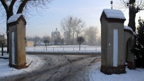 Park w Nekli w zimowej szacie - zdjęcie 1