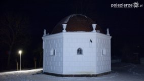 Kaplica rodziny Lange nocą - zdjęcie 15