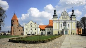 Bazylika poklasztorna w Strzelnie w obiektywie Jerzego Andrzejewskiego - zdjęcie 1