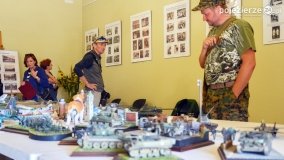 W Łabiszynie zagościła moda i pieśń z czasów II wojny światowej - zdjęcie 14